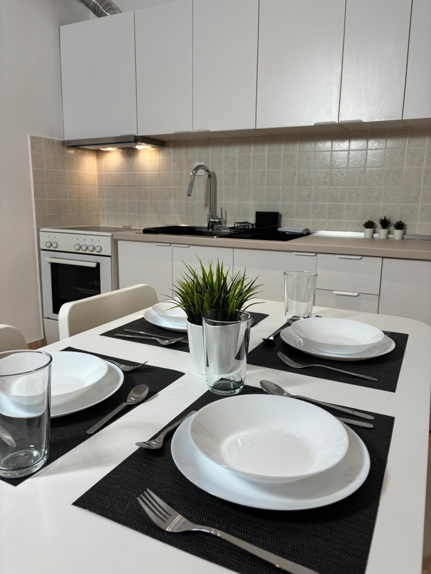 Peachy & Cozy Apartment Serres